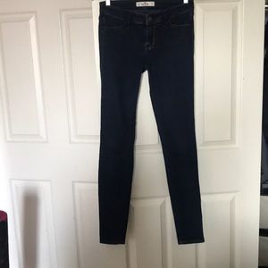 Hollister - Women’s Dark Wash Skinny Denim - 1L